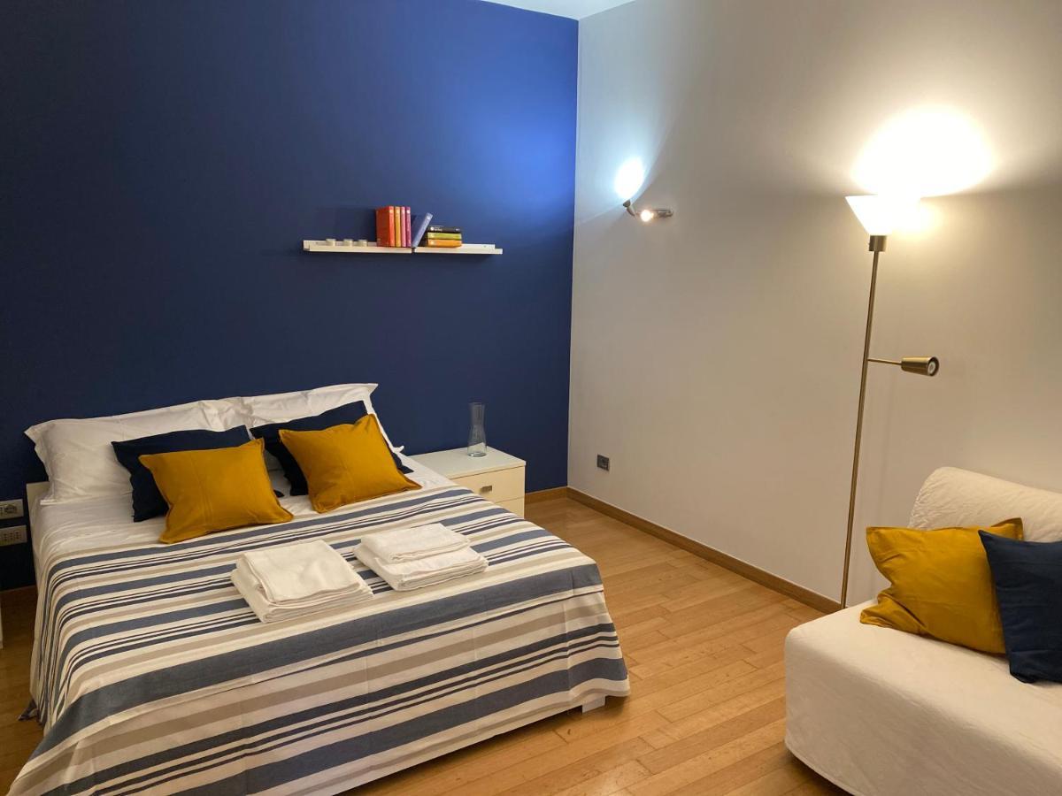 Chiara 34 - M4 Metro Blu